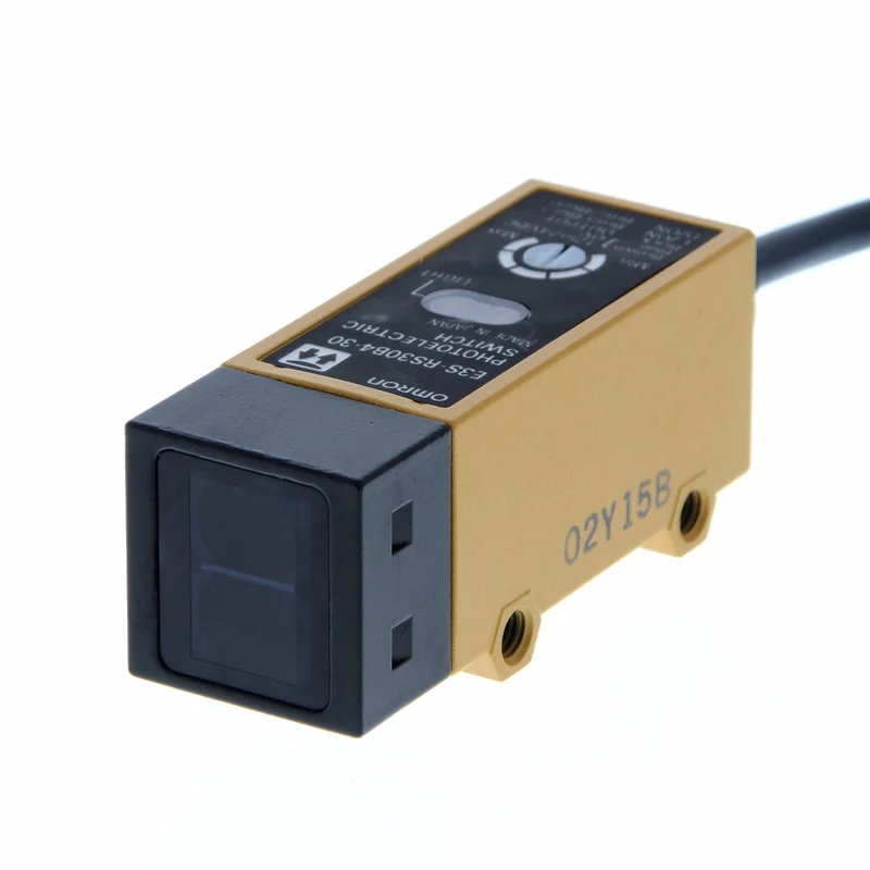 Photoelectric sensor with reflector transparent object detection, 30 cm