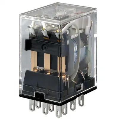 Industrial plug-in relay 3CO 5A 220V