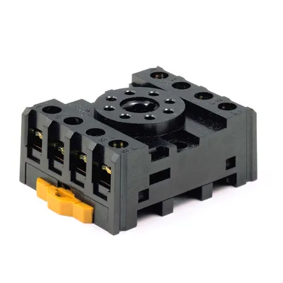 8-pin screw socket DIN