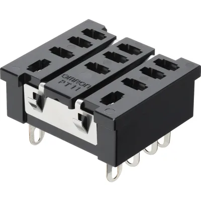 Solder socket