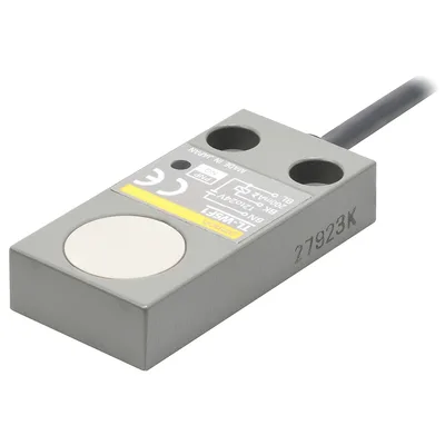 Plastic rect. unshielded 5mm PNP NC proxy