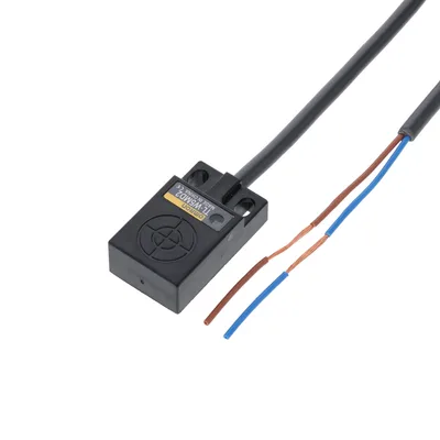 Rect. plastic prox./NC non-flush 5mm AC